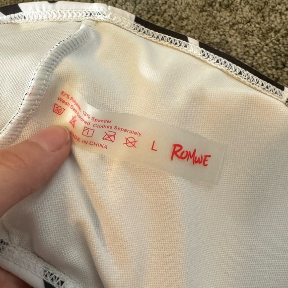 Romwe Cow Print Bikini Set Size L - Picture 5 of 6